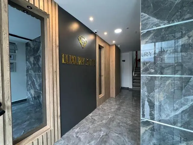 Suite De Lujo ميديلين شقة